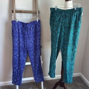 Bundle of Two Pairs of Coldwater Creek Natural Fit Lightweight Pants Size L (14)